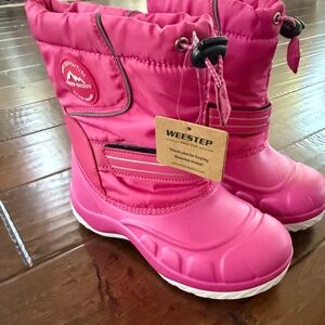 Girls Size 1 Snow Boots
